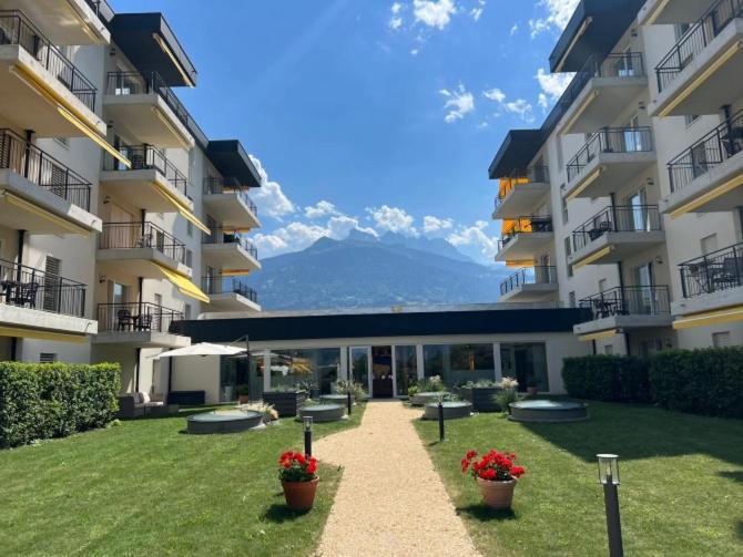 Alp Art Hotel Monthey Collombey-Muraz Εξωτερικό φωτογραφία